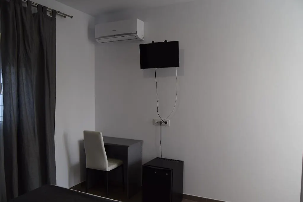 Alojamientos Alma 콘일데라프론테라